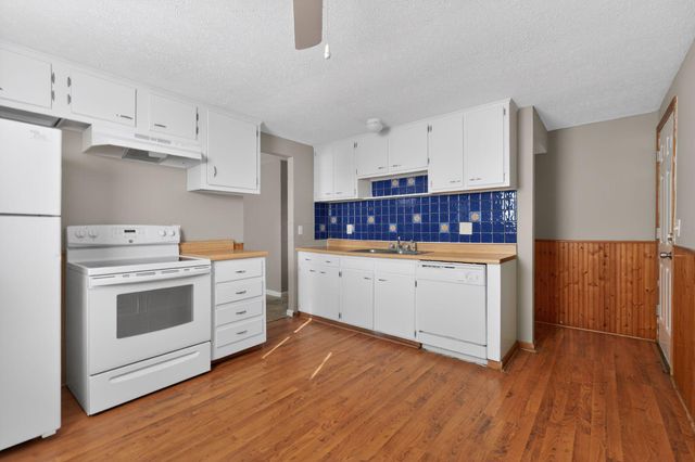 3851 Fairmoor Road, Columbus, OH 43228