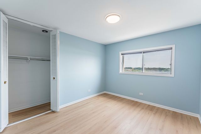 7449 Washington Street 602, Forest Park, IL 60130