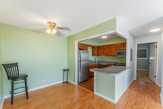 7449 Washington Street 602, Forest Park, IL 60130