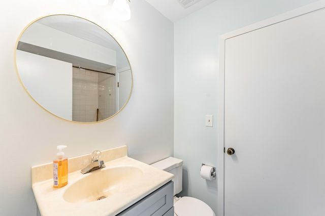 7449 Washington Street 602, Forest Park, IL 60130