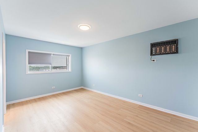 7449 Washington Street 602, Forest Park, IL 60130