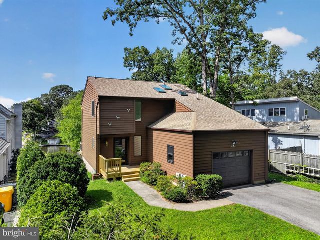 282 RIVERSIDE DR, Pasadena, MD 21122