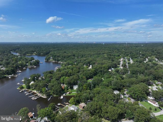 282 RIVERSIDE DR, Pasadena, MD 21122