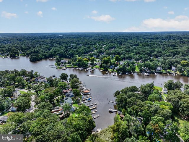 282 RIVERSIDE DR, Pasadena, MD 21122
