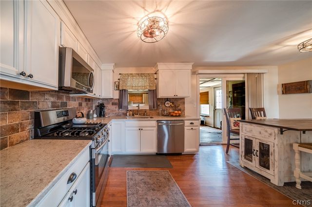 129 Bent Tree Lane, Van Buren, NY 13027