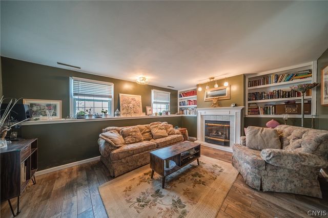 129 Bent Tree Lane, Van Buren, NY 13027