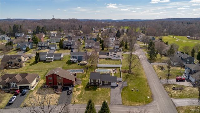 129 Bent Tree Lane, Van Buren, NY 13027