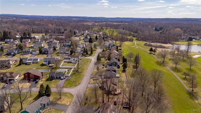 129 Bent Tree Lane, Van Buren, NY 13027