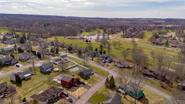 129 Bent Tree Lane, Van Buren, NY 13027