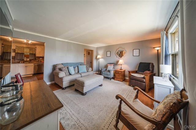 129 Bent Tree Lane, Van Buren, NY 13027