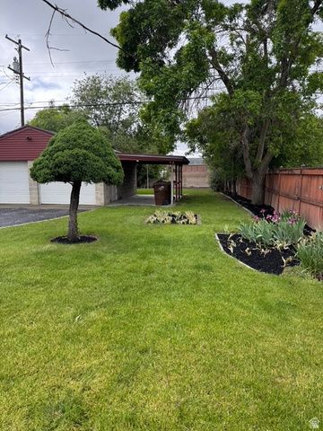 189 W CENTER ST, Midvale, UT 84047