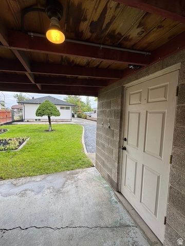 189 W CENTER ST, Midvale, UT 84047