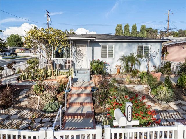 16203 Bluebonnet, La Puente, CA 91744