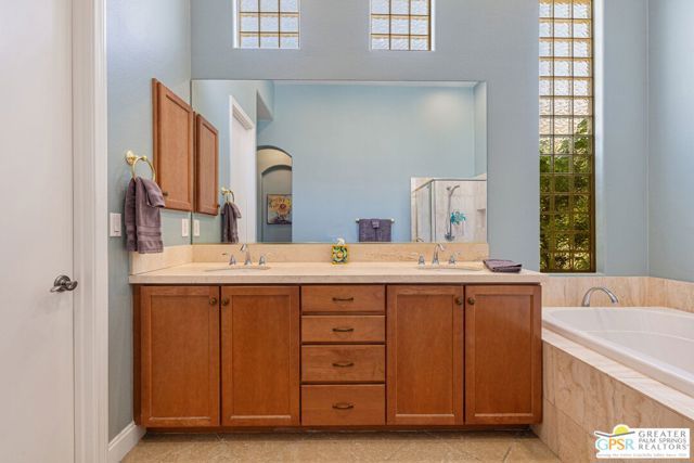 88 Via Las Flores, Rancho Mirage, CA 92270