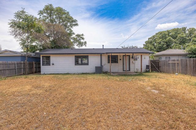 3812 31st Street, Lubbock, TX 79410