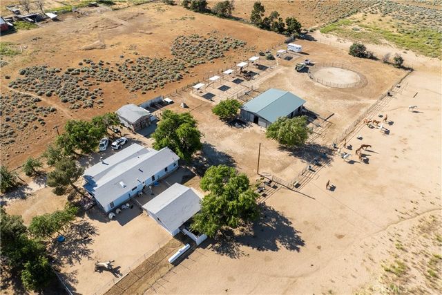 22927 W Avenue D, Lancaster, CA 93536