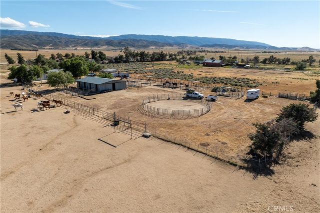 22927 W Avenue D, Lancaster, CA 93536