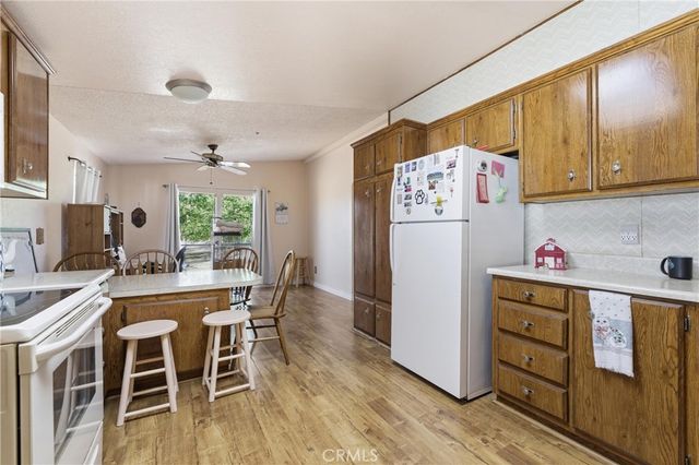 22927 W Avenue D, Lancaster, CA 93536