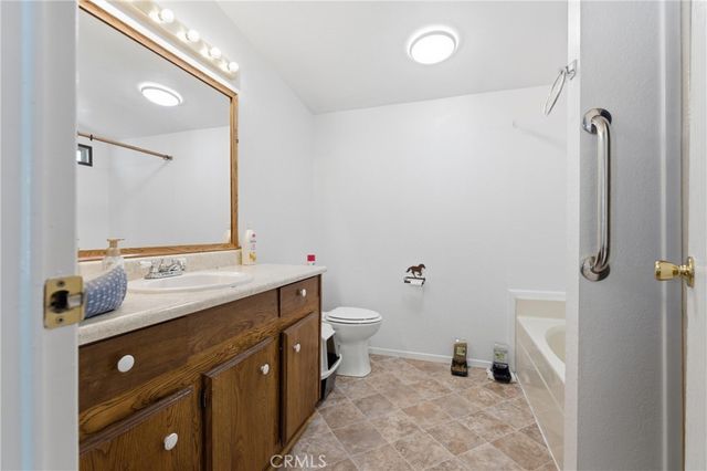 22927 W Avenue D, Lancaster, CA 93536