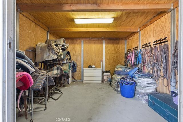 22927 W Avenue D, Lancaster, CA 93536