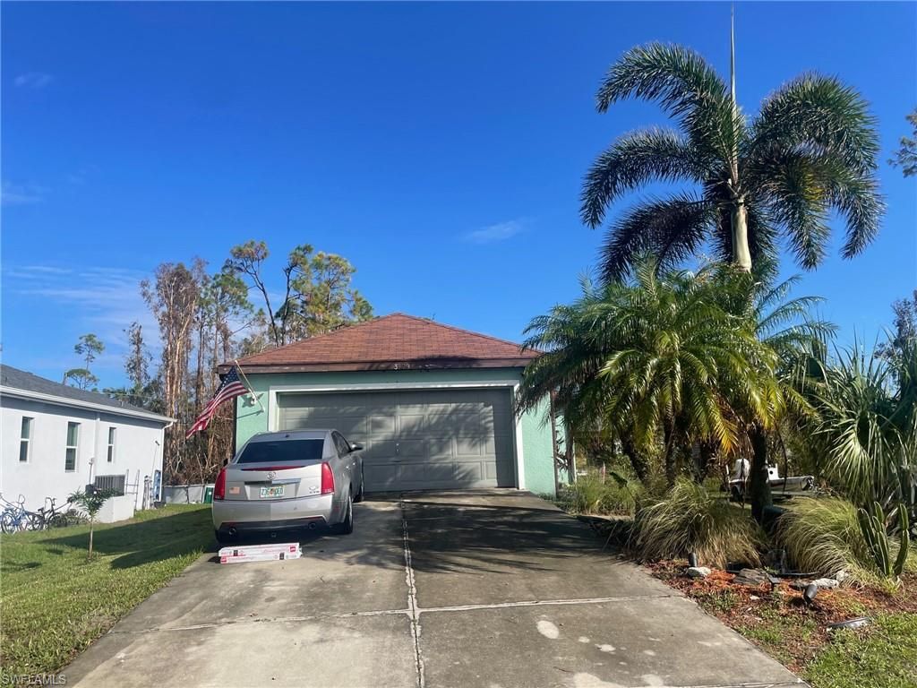 3129 Woodside AVE, NAPLES, FL 34112 — photo 2