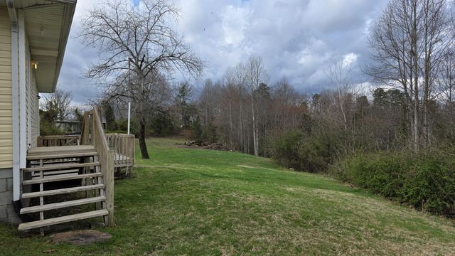 288 John R Jones Road, London, KY 40741