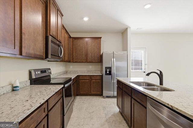 171 Al Jennah Boulevard, Locust Grove, GA 30248