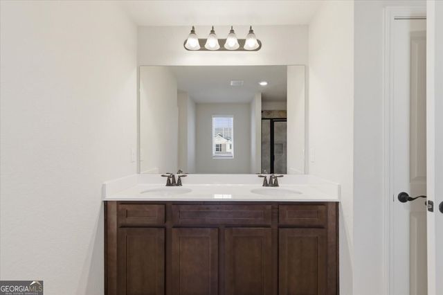 171 Al Jennah Boulevard, Locust Grove, GA 30248