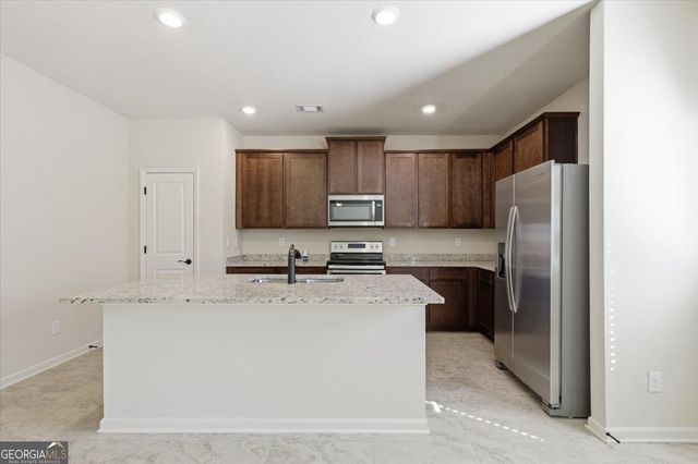 171 Al Jennah Boulevard, Locust Grove, GA 30248