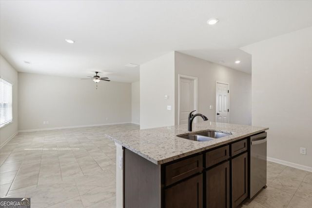 171 Al Jennah Boulevard, Locust Grove, GA 30248