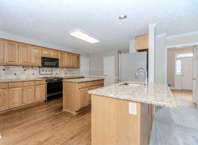 960 Chaucer Gate Court, Lawrenceville, GA 30043