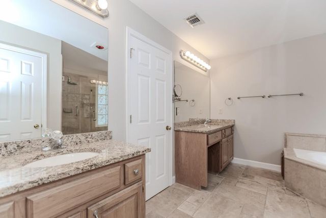 960 Chaucer Gate Court, Lawrenceville, GA 30043