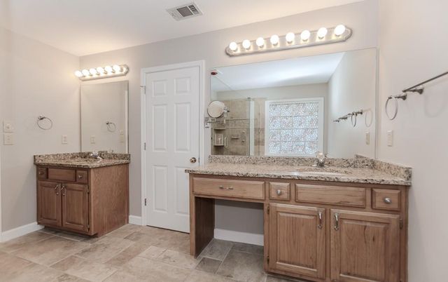 960 Chaucer Gate Court, Lawrenceville, GA 30043