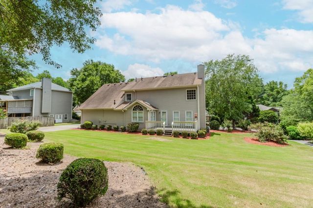 960 Chaucer Gate Court, Lawrenceville, GA 30043