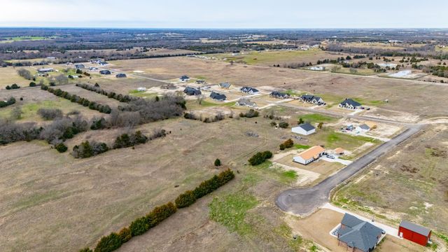2810 Maple Road, Celeste, TX 75423