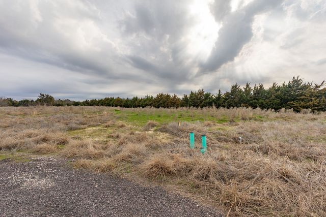 2810 Maple Road, Celeste, TX 75423