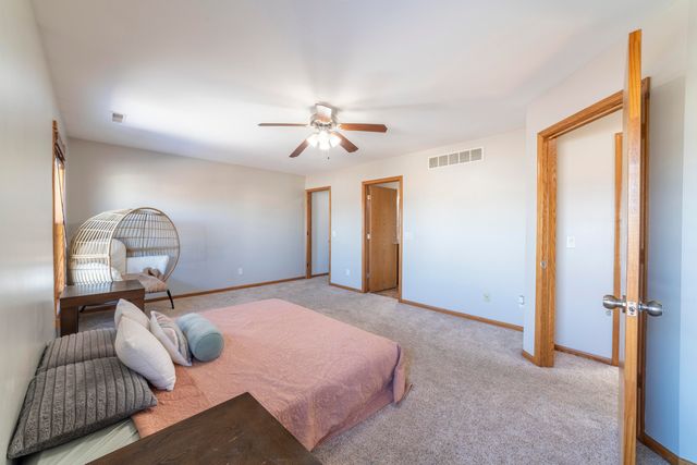 704 Coach Light Lane, Lowell, IN 46356