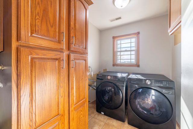 704 Coach Light Lane, Lowell, IN 46356