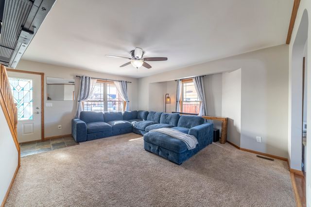 704 Coach Light Lane, Lowell, IN 46356