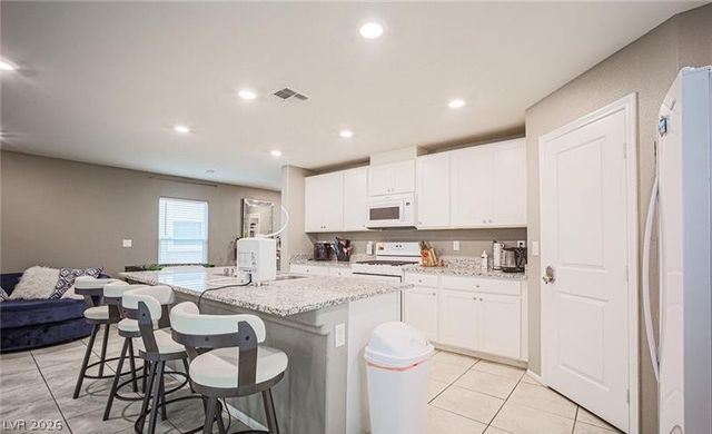 5860 Mia Skye Street, Las Vegas, NV 89148