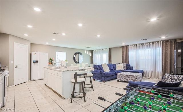 5860 Mia Skye Street, Las Vegas, NV 89148