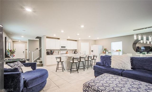 5860 Mia Skye Street, Las Vegas, NV 89148