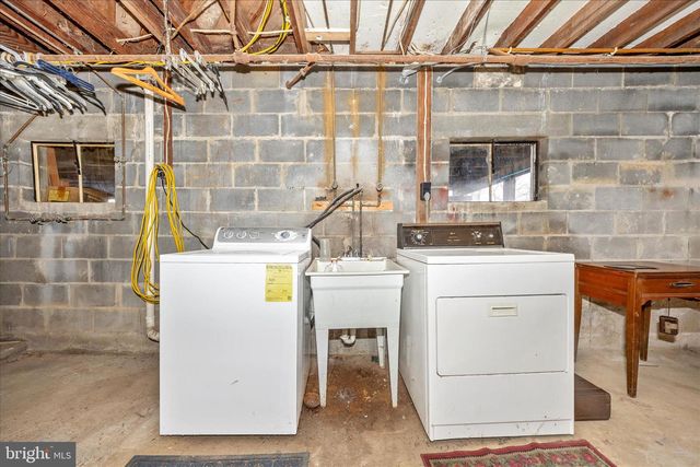 411 9TH AVE, Brunswick, MD 21716