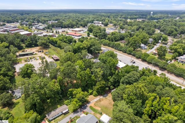 111 Lincoln Street, Belton, SC 29627