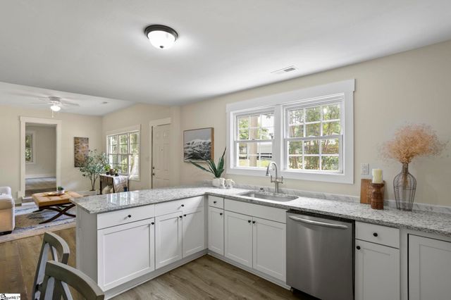 111 Lincoln Street, Belton, SC 29627