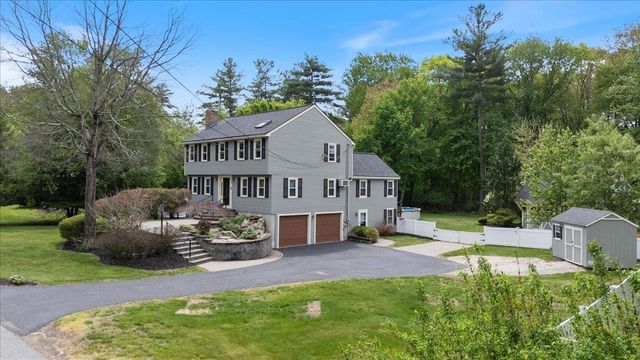 4 Applewood Lane, Salem, NH 03079