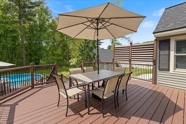 4 Applewood Lane, Salem, NH 03079