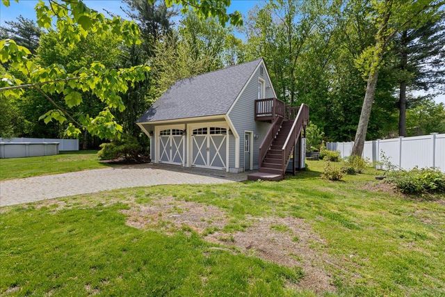 4 Applewood Lane, Salem, NH 03079