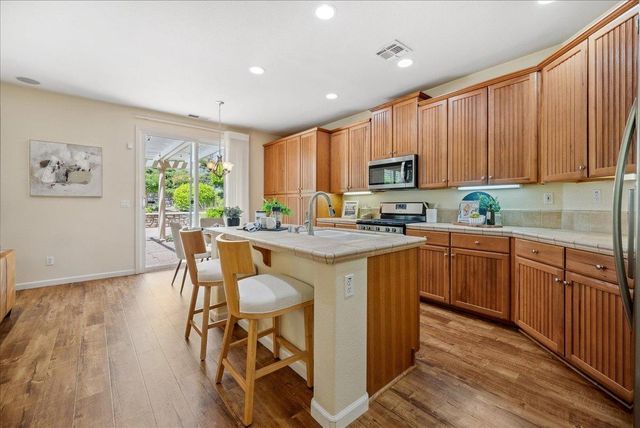 1522 Thurman Way, Folsom, CA 95630