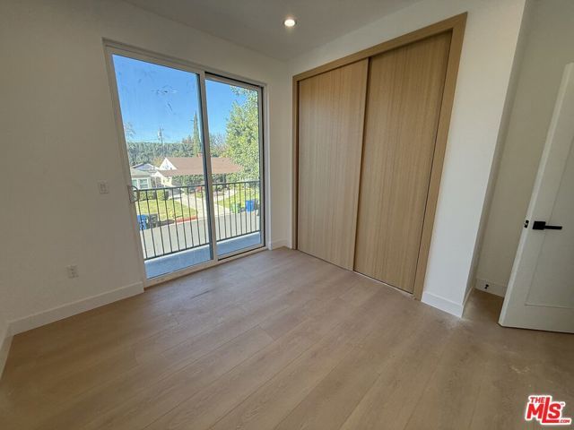 11528 Emelita Street, North Hollywood (los Angeles), CA 91601